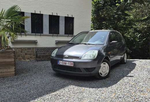 Ford Prête a immatriculé