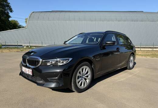 BMW 320e Touring PHEV