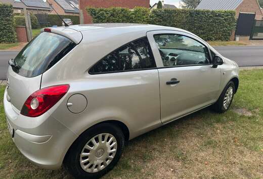 Opel Corsa 1.0 12VSelection 110 Jahre