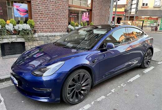 Tesla 78 kWh AWD Performance (377 kW)