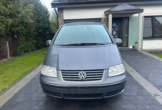Volkswagen Sharan 1.9 TDi Executive