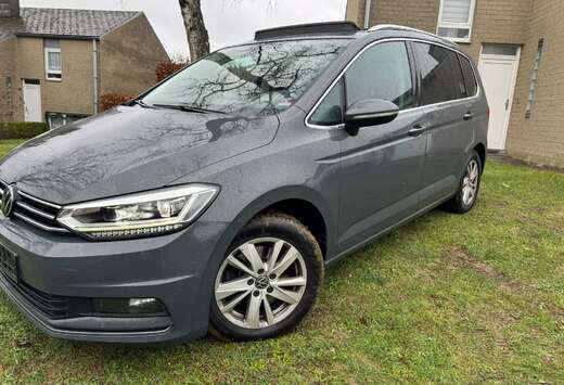 Volkswagen Touran 2.0 TDi SCR Highline DSG