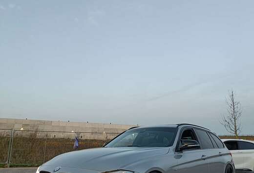 BMW 318d Touring Aut. Blue Performance Sport Line