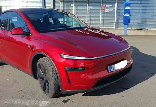 Tesla Model Y 83.1 kWh Long Range AWD
