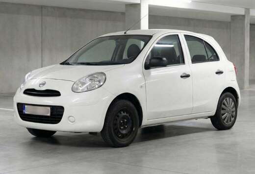 Nissan 1.2i  2012  Essence  160.000 km