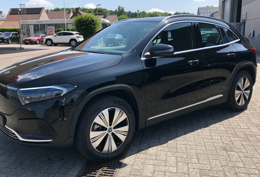 Mercedes-Benz 4 MATIC  Sfeerverlichting  Winter pack  ...