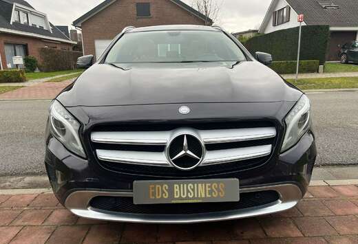 Mercedes-Benz GLA 200 / FULL - PANO- SIEGES CHAUFFANT ...