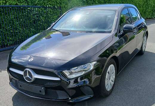 Mercedes-Benz A180   1.3 BENZINE 12/2021   59.000LM