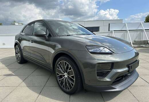 Porsche Electric adaptive cruise control  Pano dak Bo ...