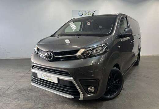 Toyota 8 places *Garantie Toyota*