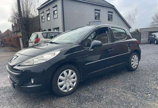 Peugeot 1.4i Benzine,Airco,Cruise control,1e eigenaar ...