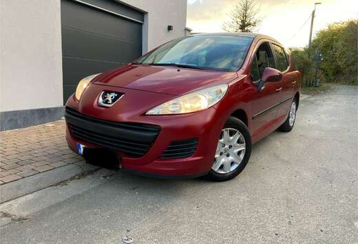 Peugeot SW 1.6 HDi Euro5 *Panoramisch Dak *is Gekeurd