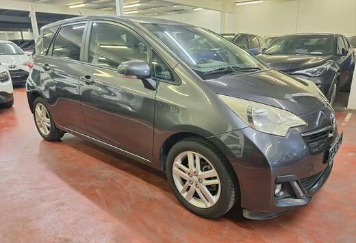 Toyota Verso S 1.33 VVT-i Sol Multidrive S