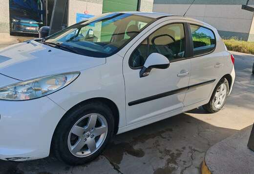 Peugeot 207 1.4i Urban