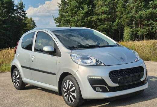 Peugeot 107 1.0i 12v Urban