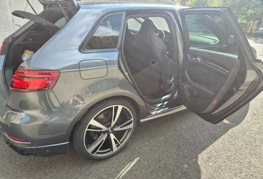 Audi RS3 Sportback 2.5 TFSI Quattro S tronic