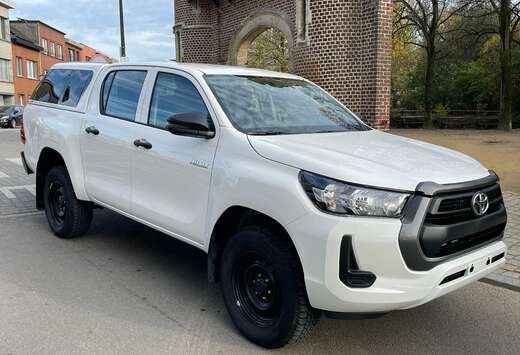 Toyota 2.4 D-4D 4WD Comfort HTOP 15000 KM  32900 HTVA