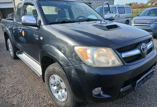 Toyota 2.5 Turbo D-4D 4WD Extra cabine