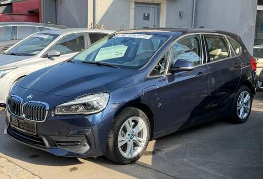 BMW Active Tourer Performance xe i Hybride/Essence