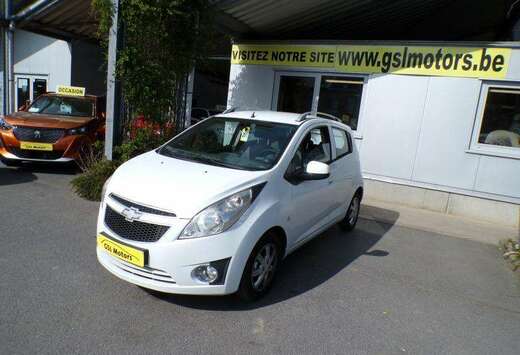Chevrolet 1.4 95cv 5 portes blanc 09/12 Airco Radio C ...