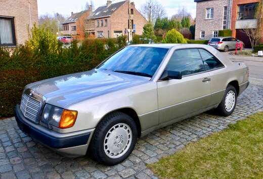 Mercedes-Benz 300 CE