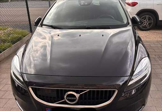 Volvo V40 1.5 T2 Black Edition