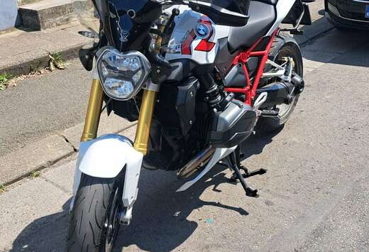 BMW Style 1