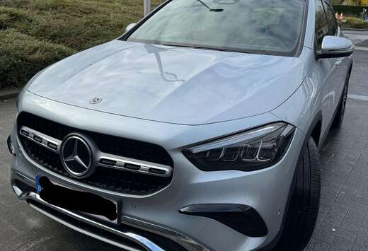 Mercedes-Benz Business Line