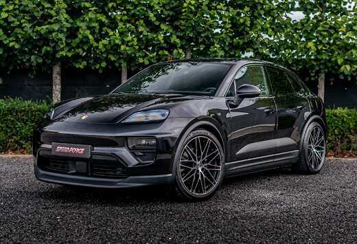 Porsche 4 EV 2026 | 22\