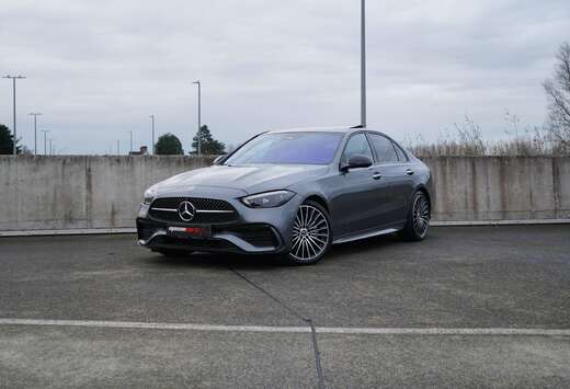 Mercedes-Benz AMG-LINE  PANO  360  KEYLESS  1st Owner