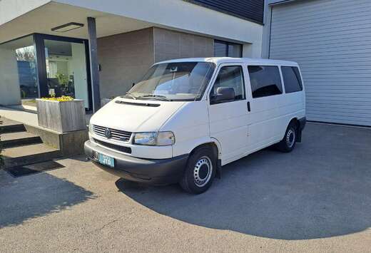 Volkswagen 2.5TDi 88Pk 3-zit Camper met bed / frigo / ...