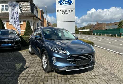 Ford Kuga FHEV Titanium
