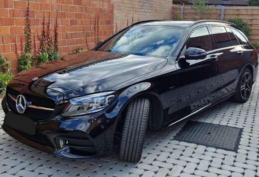 Mercedes-Benz C 300 e PHEV Sport Edition