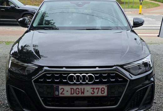 Audi A1 Sportback 30 TFSI S line S tronic (EU6AP) S l ...