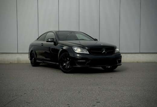 Mercedes-Benz AMG /// Coupe 7G-TRONIC Edition