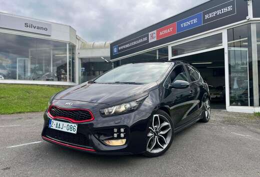 Kia GT 1.6 T-GDi*XENON*SEMI-CUIR/ALCANTARA*GPS*TOIT*