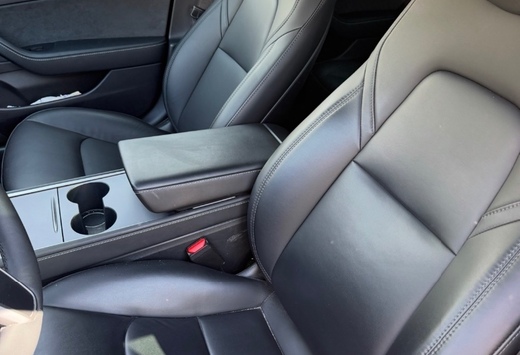 Tesla model 3 long range achterwielaandrijving 