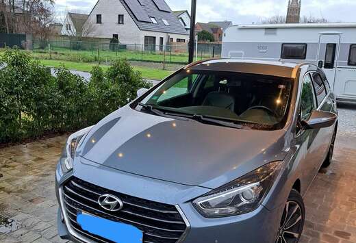 Hyundai Kombi blue 1.7 CRDi DCT Style