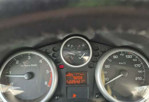 Peugeot 207  1.4 HDi Access