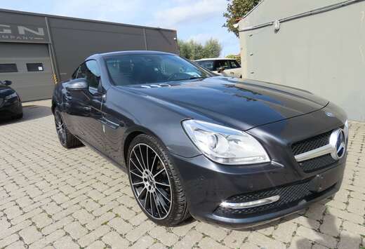 Mercedes-Benz SLK 200