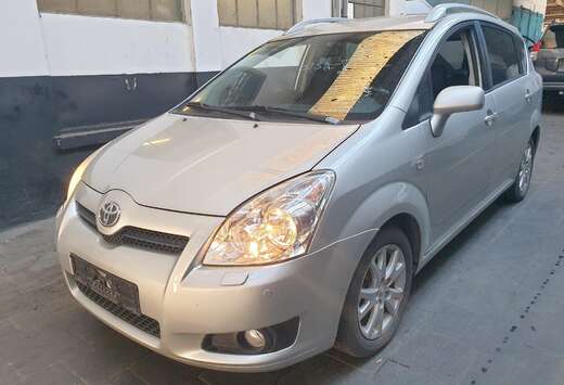 Toyota Corolla Verso 1.8i VVT-i 16v Linea Luna 7pl.