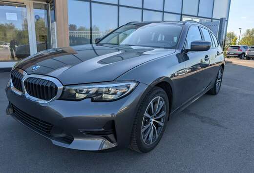 BMW Touring 318 d  Navigation  Toit panoramique  Gara ...
