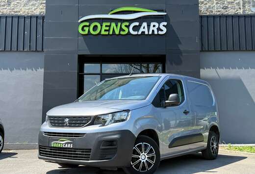 Peugeot 1.5HDi CRUISE,GPS,CLIM,BLUETOOTH,PRTE  IMMATR ...