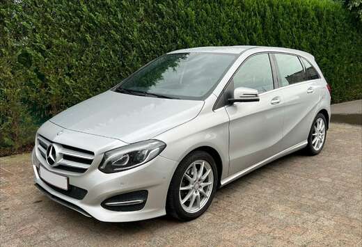 Mercedes-Benz B 180