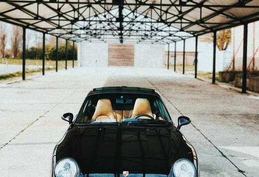 Porsche 911 Targa