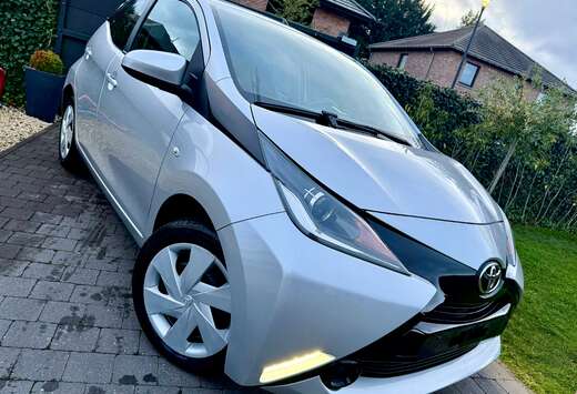 Toyota 1.0i * 56.000 Km * Neuf * Full Airco * Car Pas ...