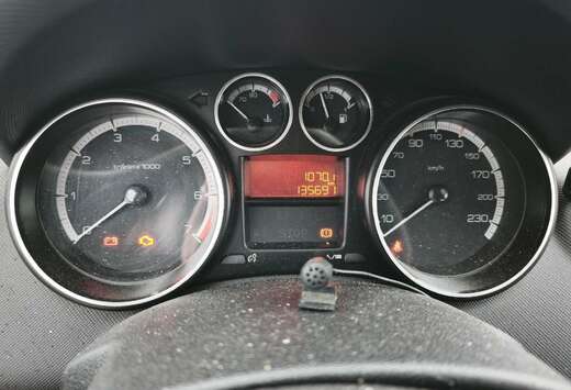 Peugeot 1.4 VTi 95ch Moteur HS