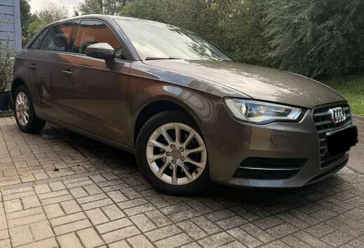 Audi 1.6 TDI Sportback(clean diesel) Ambition