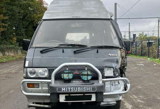 Mitsubishi L300