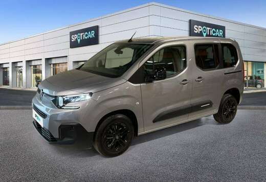 Citroen MPV 3 M 1.2 PT 110 S&S BVM6 PLUS